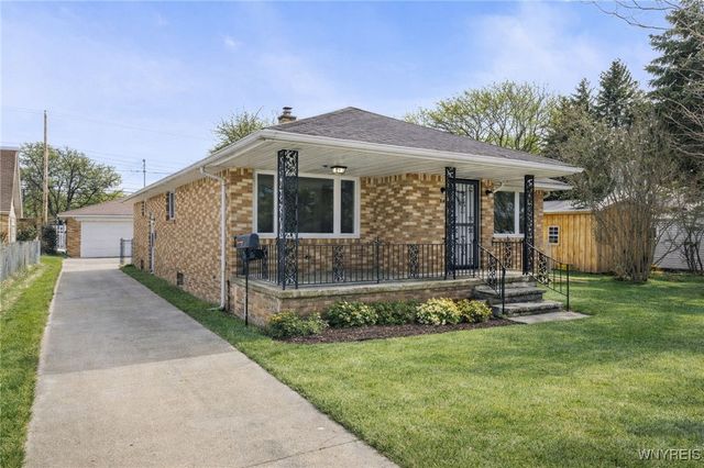 79 Raymond Avenue, Cheektowaga, NY 14227