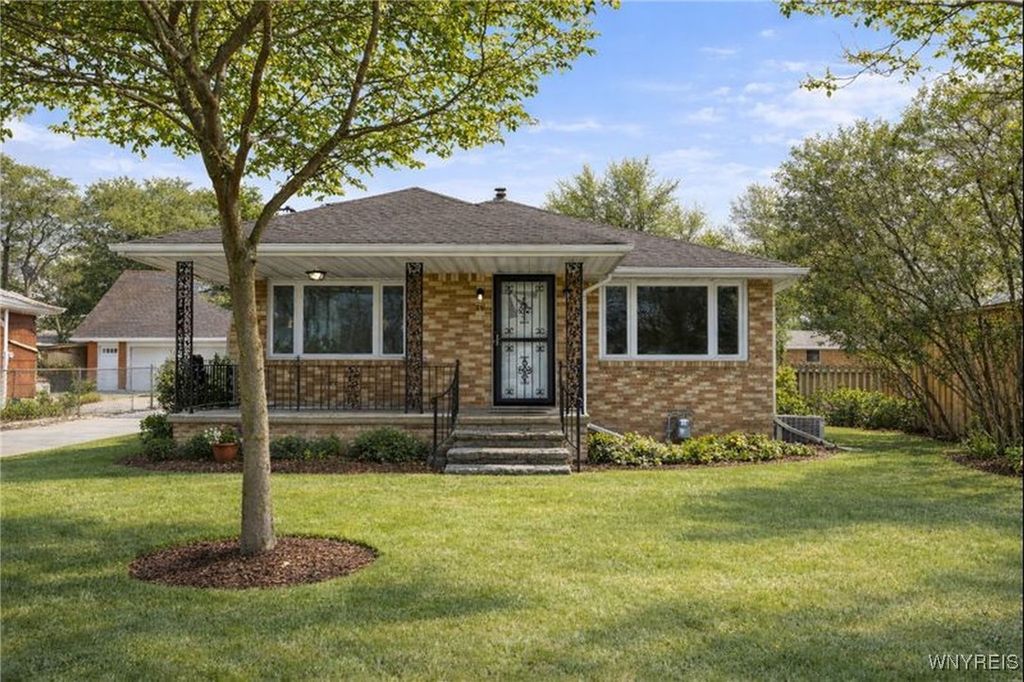 79 Raymond Avenue, Cheektowaga, NY 14227