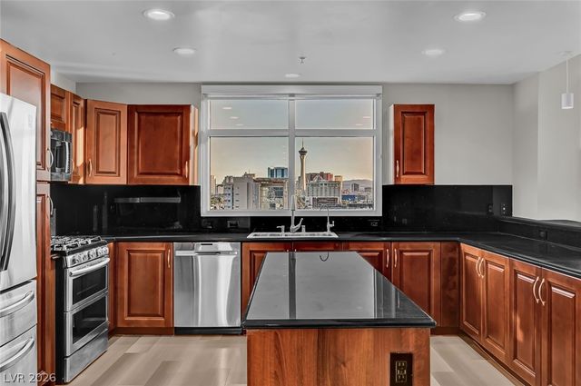 150 Las Vegas Boulevard 1507, Las Vegas, NV 89101
