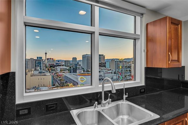 150 Las Vegas Boulevard 1507, Las Vegas, NV 89101