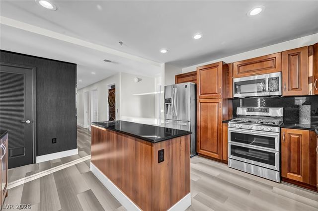 150 Las Vegas Boulevard 1507, Las Vegas, NV 89101