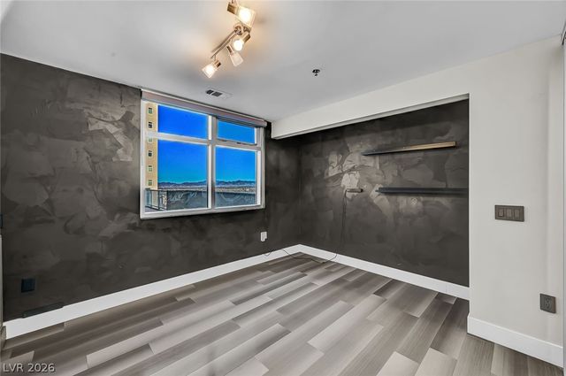 150 Las Vegas Boulevard 1507, Las Vegas, NV 89101