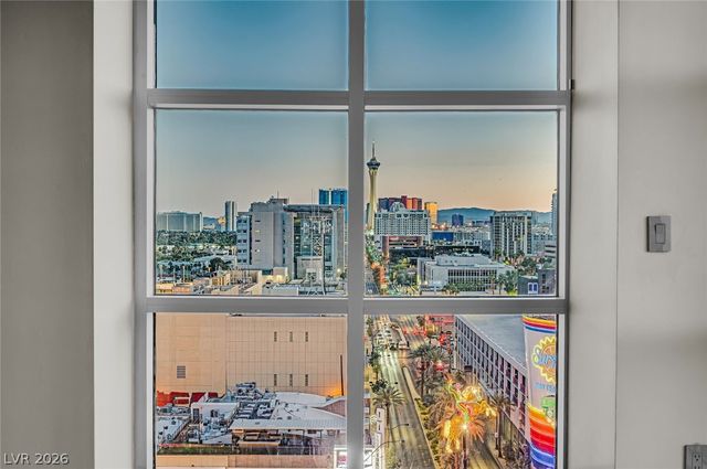 150 Las Vegas Boulevard 1507, Las Vegas, NV 89101