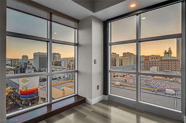 150 Las Vegas Boulevard 1507, Las Vegas, NV 89101