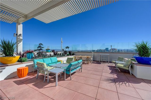 150 Las Vegas Boulevard 1507, Las Vegas, NV 89101