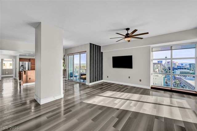 150 Las Vegas Boulevard 1507, Las Vegas, NV 89101