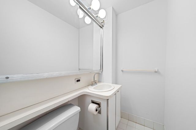 148 W 23rd Street 5FG, New York City, NY 10011