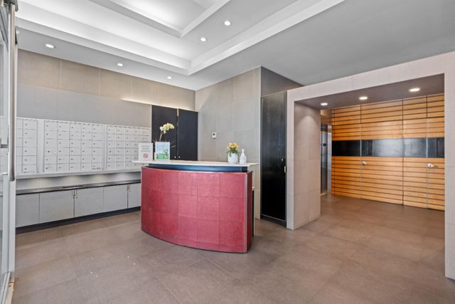 148 W 23rd Street 5FG, New York City, NY 10011