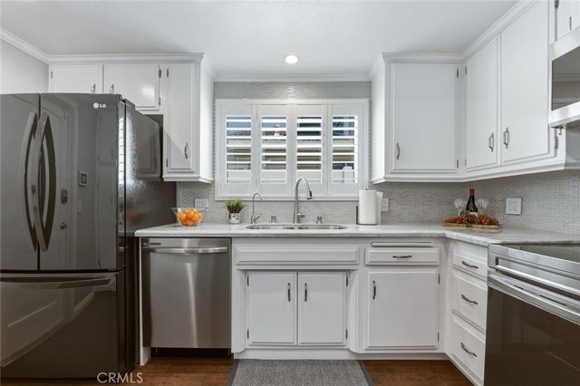 9952 Effingham, Huntington Beach, CA 92646