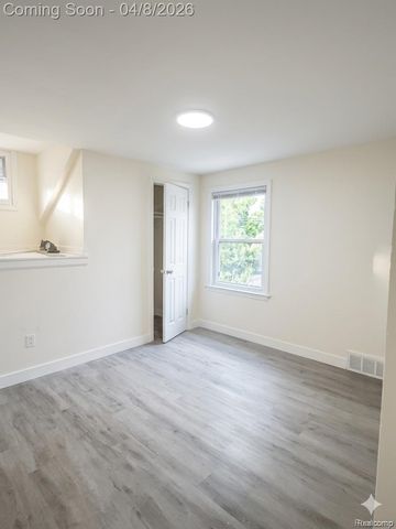 19336 Binder Street, Detroit, MI 48234