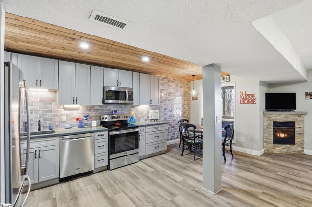 11B Hartwell Villas, Anderson, SC 29626