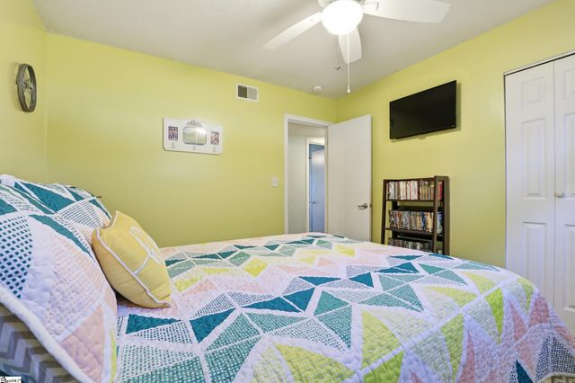 11B Hartwell Villas, Anderson, SC 29626