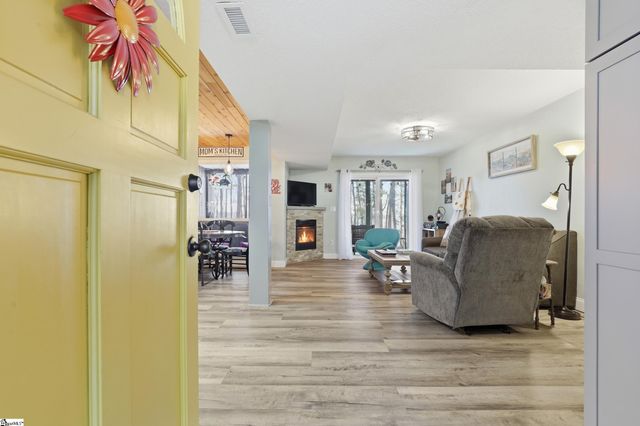 11B Hartwell Villas, Anderson, SC 29626