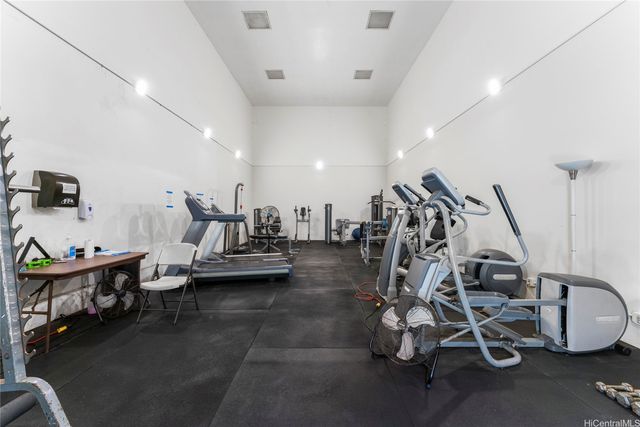 3138 Waialae Avenue 325, Honolulu, HI 96816