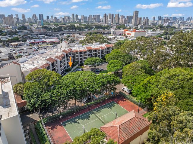 3138 Waialae Avenue 325, Honolulu, HI 96816