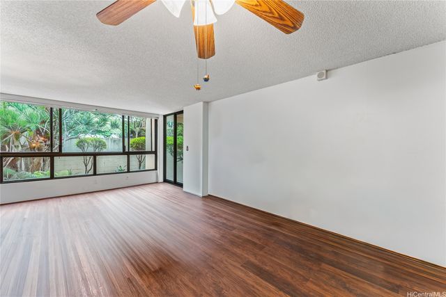 3138 Waialae Avenue 325, Honolulu, HI 96816