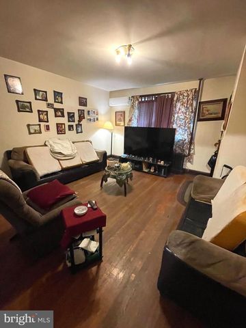 1732 S ST SE, Washington, DC 20020