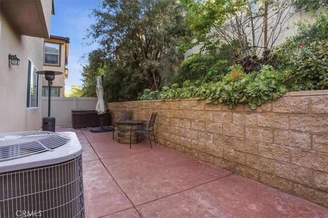 2886 Villa Catalonia Court, Corona, CA 92881