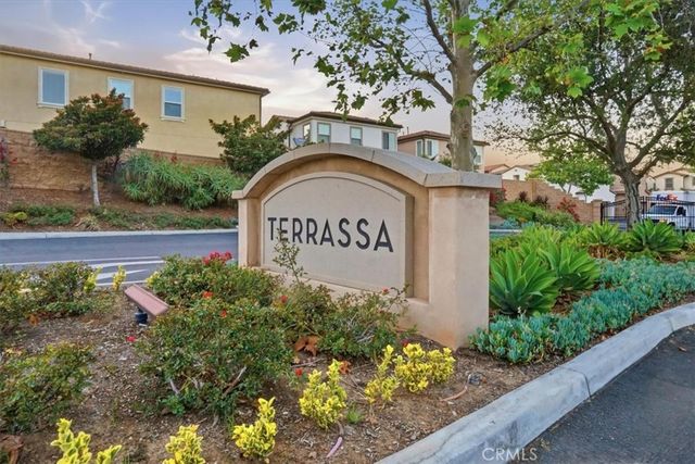 2886 Villa Catalonia Court, Corona, CA 92881