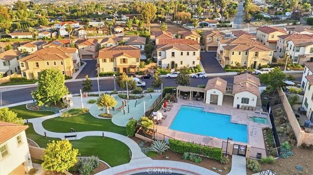 2886 Villa Catalonia Court, Corona, CA 92881