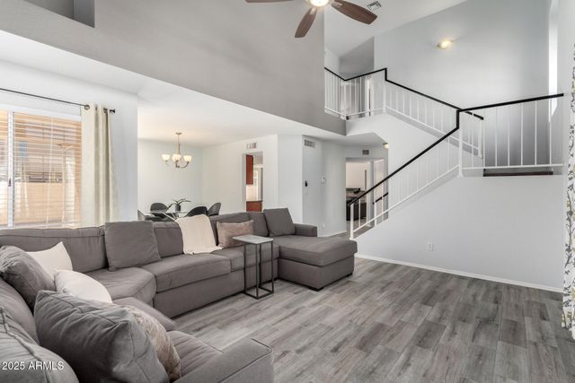 8911 W CARIBBEAN Lane, Peoria, AZ 85381