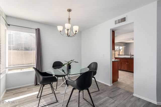 8911 W CARIBBEAN Lane, Peoria, AZ 85381