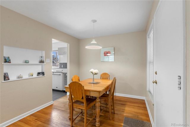 962 S Holly Street, Denver, CO 80246