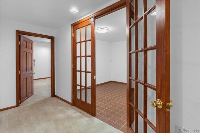 962 S Holly Street, Denver, CO 80246