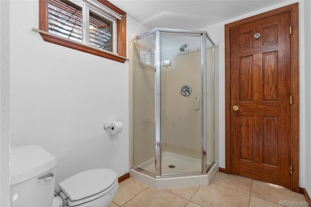 962 S Holly Street, Denver, CO 80246