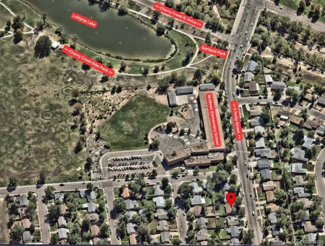 962 S Holly Street, Denver, CO 80246