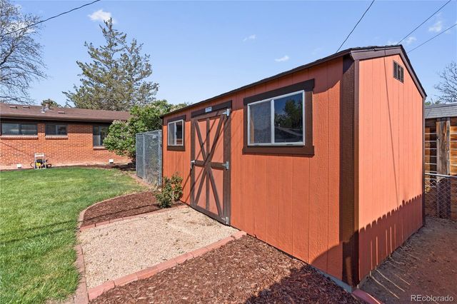 962 S Holly Street, Denver, CO 80246
