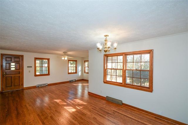 324 Northside Drive, Jasper, GA 30143