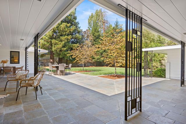 441 Crocker Rd, Sacramento, CA 95864