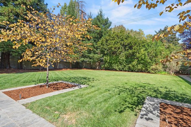 441 Crocker Rd, Sacramento, CA 95864
