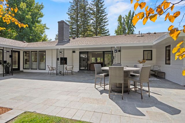 441 Crocker Rd, Sacramento, CA 95864