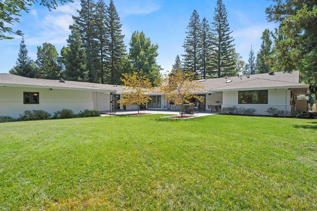 441 Crocker Rd, Sacramento, CA 95864