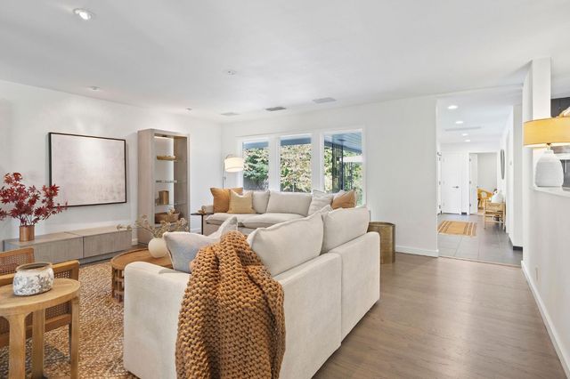 441 Crocker Rd, Sacramento, CA 95864