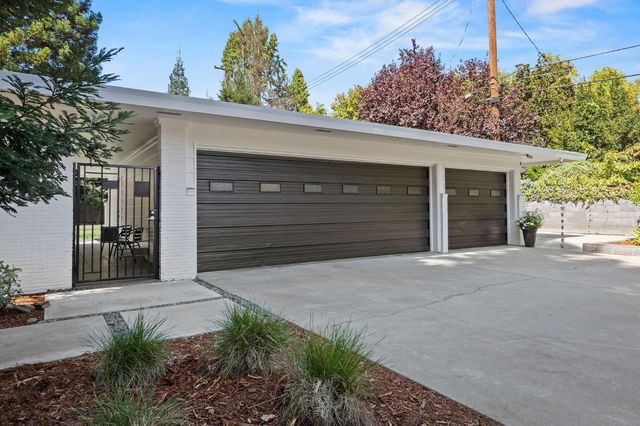 441 Crocker Rd, Sacramento, CA 95864