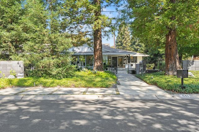 441 Crocker Rd, Sacramento, CA 95864