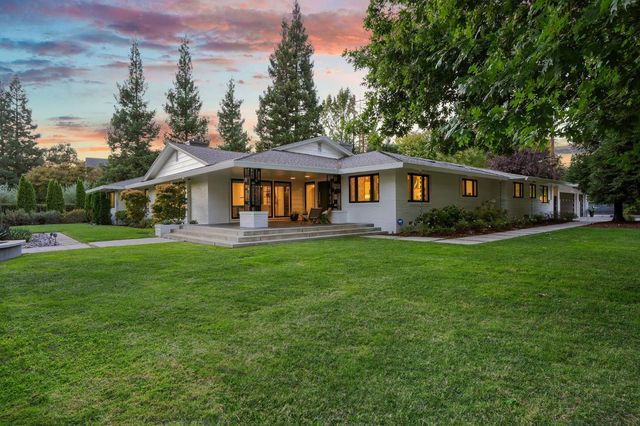 441 Crocker Rd, Sacramento, CA 95864