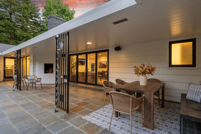 441 Crocker Rd, Sacramento, CA 95864