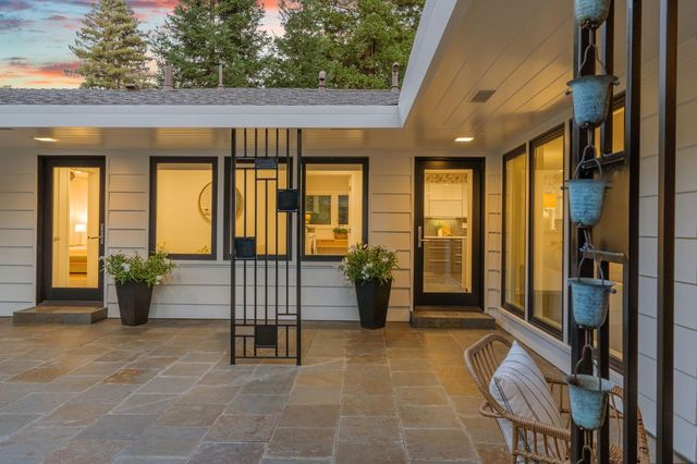 441 Crocker Rd, Sacramento, CA 95864