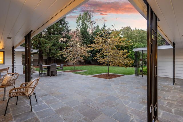 441 Crocker Rd, Sacramento, CA 95864