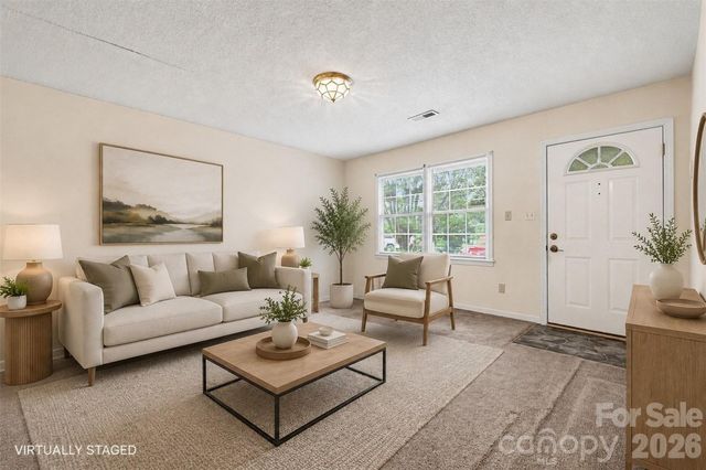 808 Floyd Lane, Gastonia, NC 28052
