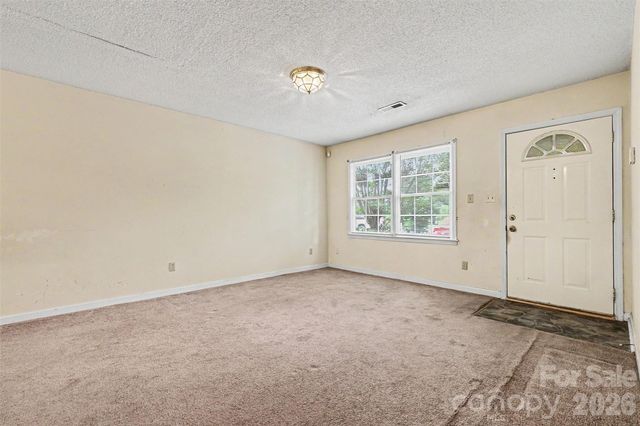 808 Floyd Lane, Gastonia, NC 28052