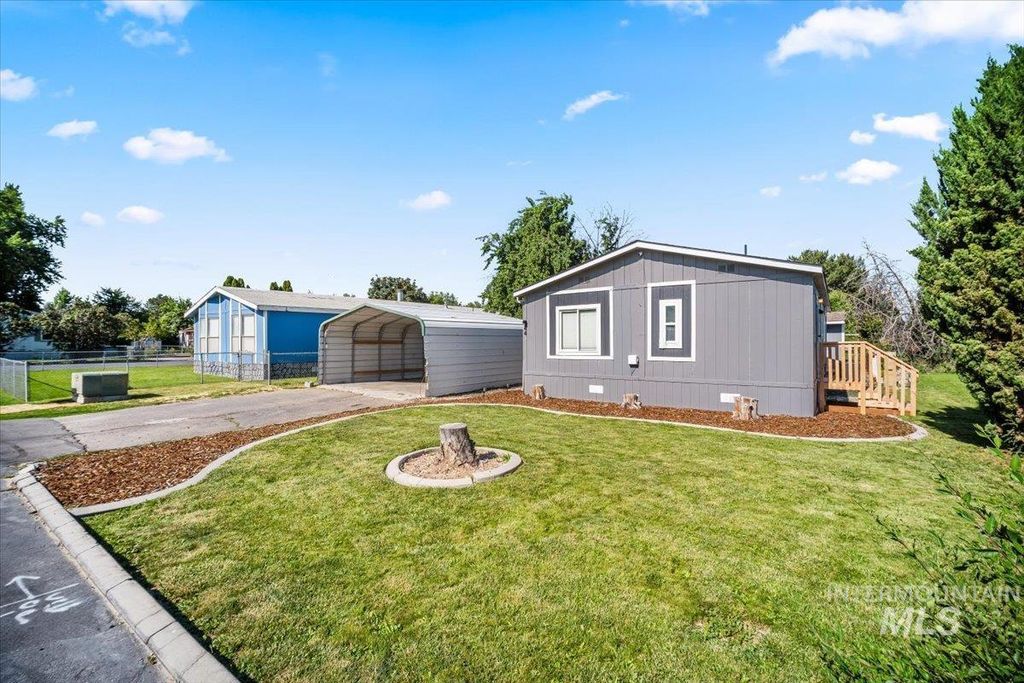 5200 Midway Rd #44, Caldwell, ID 83607