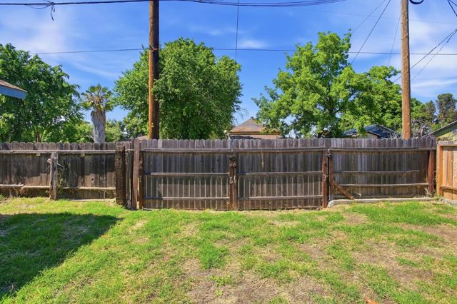 1835 E Anderson Street, Stockton, CA 95205