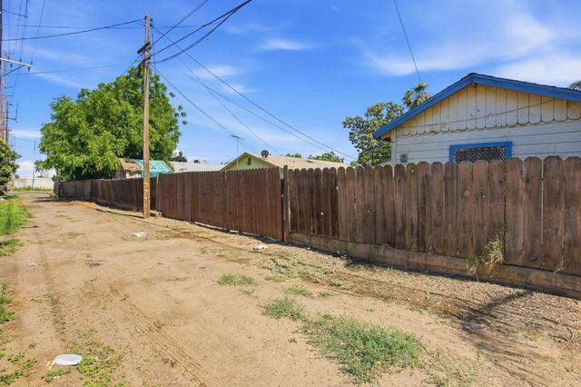 1835 E Anderson Street, Stockton, CA 95205