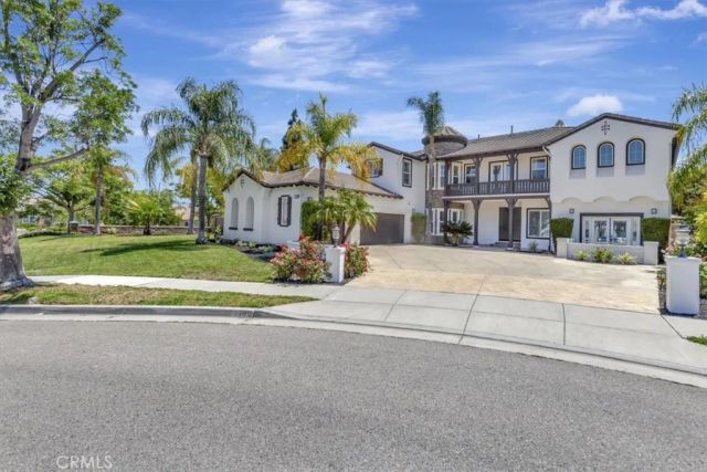 3795 Peregrine Circle, Corona, CA 92881