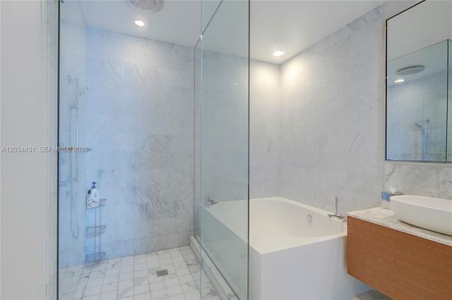 10203 Collins Ave 1502, Bal Harbour, FL 33154